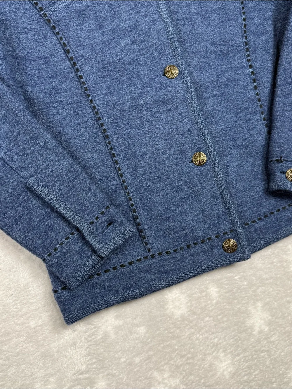 Women’s Icelandic design button down wool sweater small blue casual grandma